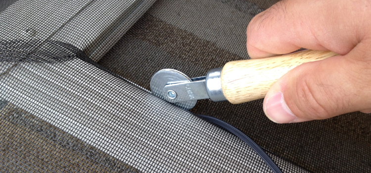 metal screen door repair in Solana Beach